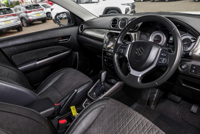 2024 Suzuki Vitara Turbo