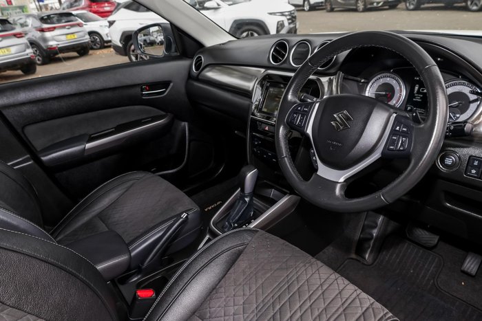 2024 Suzuki Vitara Turbo