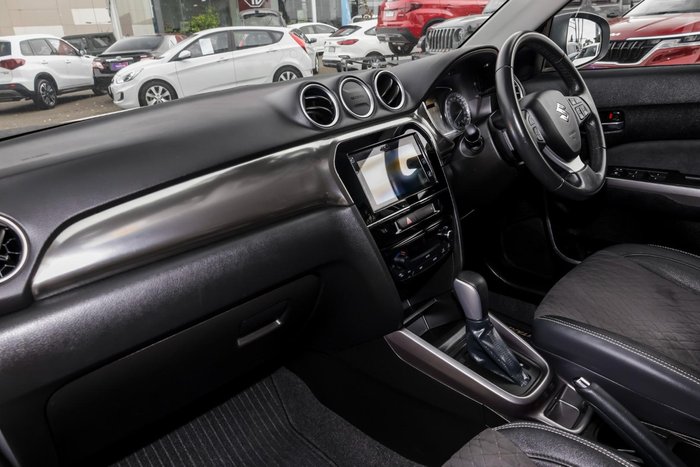 2024 Suzuki Vitara Turbo