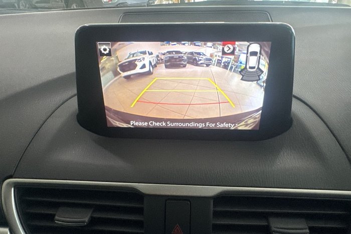 2018 Mazda 3 Maxx Sport