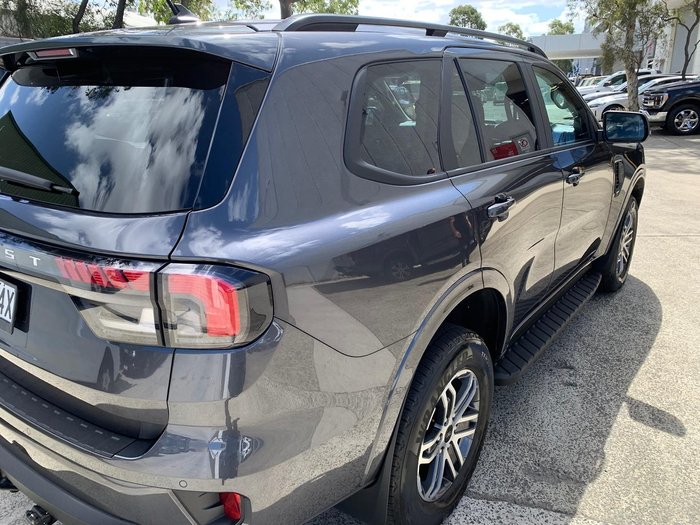 2025 Ford Everest Trend