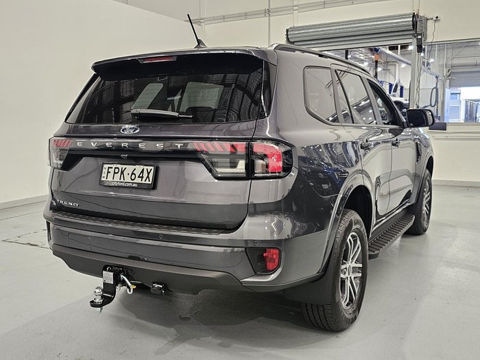 2025 Ford Everest Trend