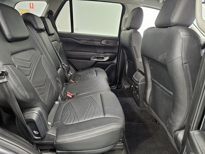 2025 Ford Everest Trend