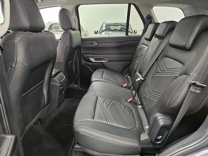 2025 Ford Everest Trend