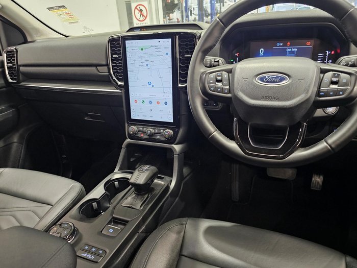 2025 Ford Everest Trend