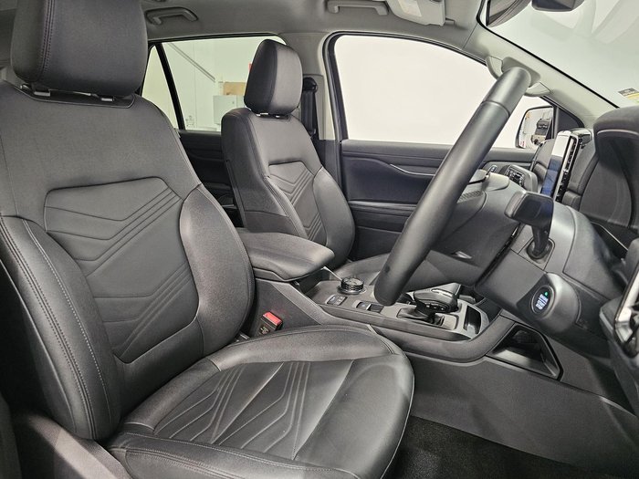 2025 Ford Everest Trend