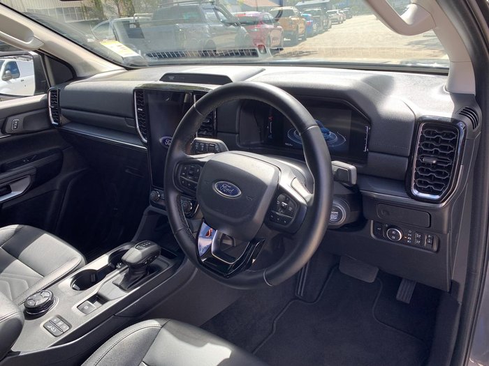 2025 Ford Everest Trend