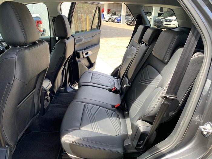 2025 Ford Everest Trend