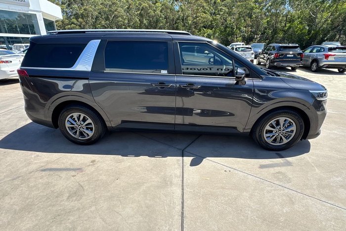 2022 Kia Carnival S