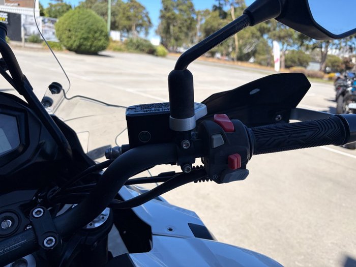 2022 Benelli TRK 502X (ABS) White