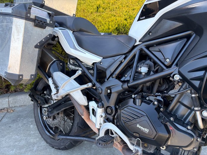 2022 Benelli TRK 502X (ABS) White