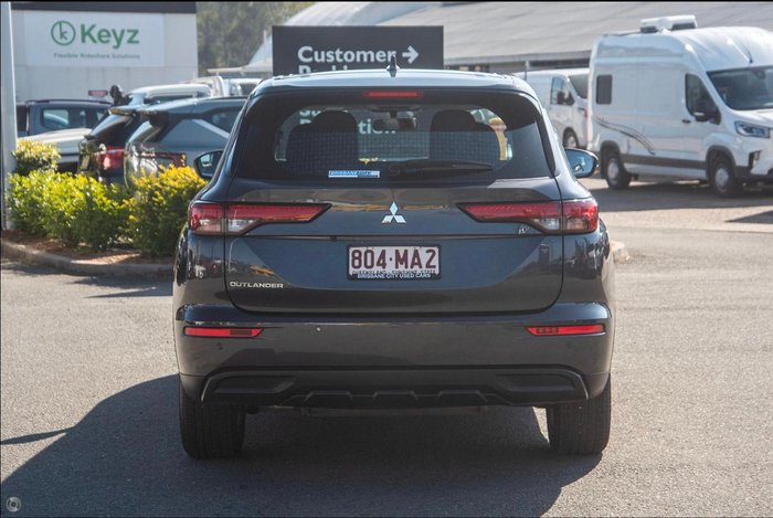 2024 Mitsubishi Outlander ES