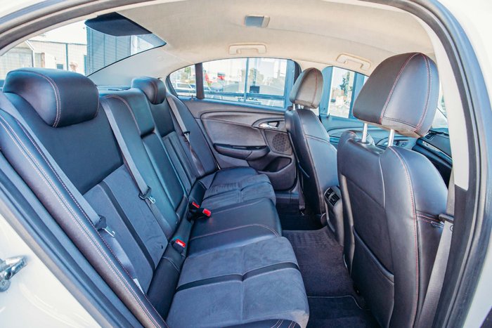 2016 Holden Commodore SV6 Black