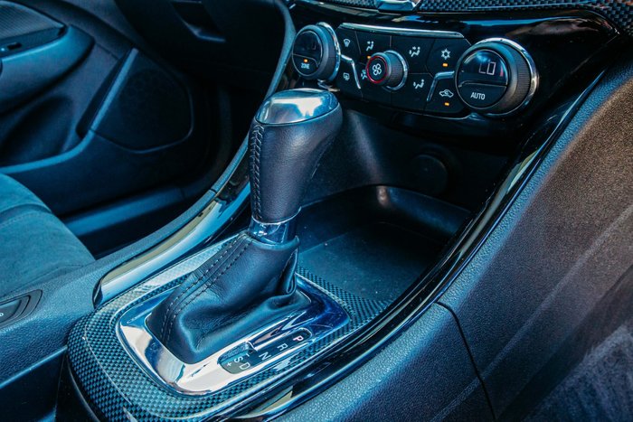 2016 Holden Commodore SV6 Black