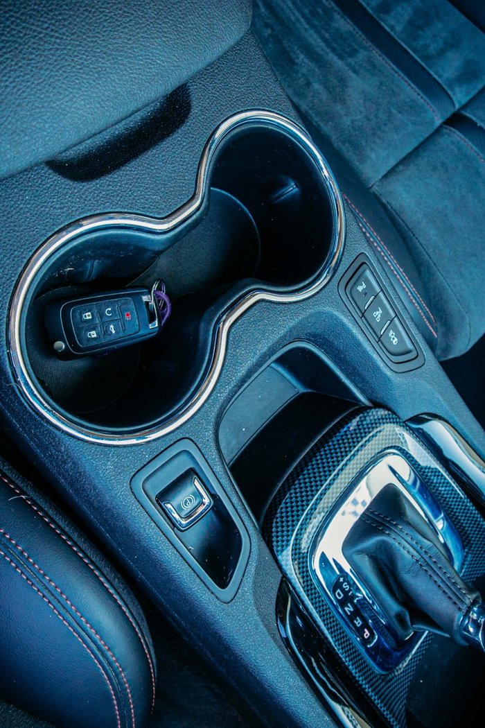 2016 Holden Commodore SV6 Black