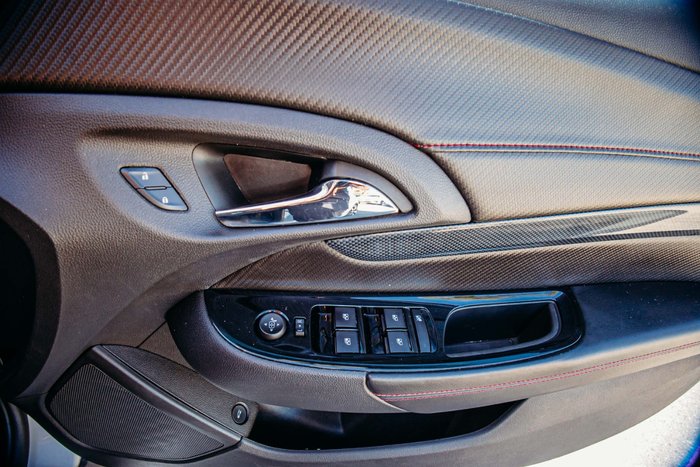 2016 Holden Commodore SV6 Black