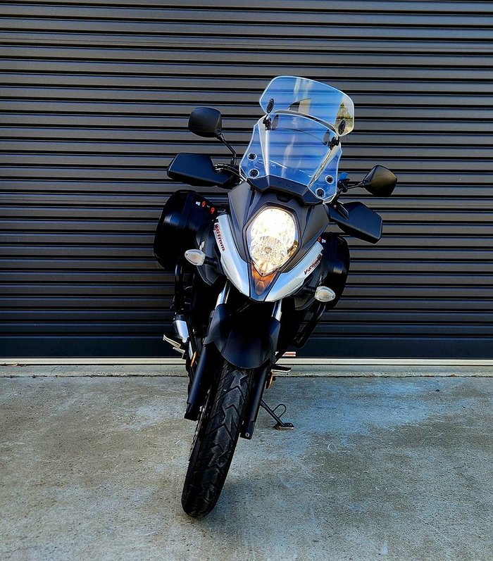 2017 Suzuki V-Strom 650 ABS (DL650A) V-Strom White