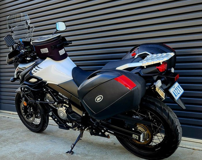 2017 Suzuki V-Strom 650 ABS (DL650A) V-Strom White