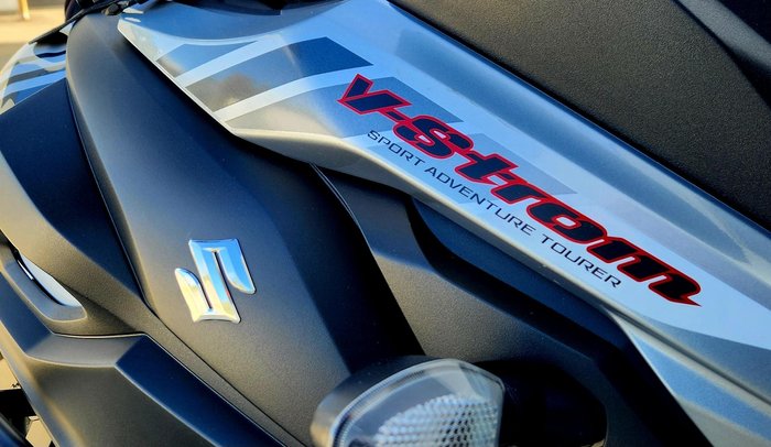 2017 Suzuki V-Strom 650 ABS (DL650A) V-Strom White