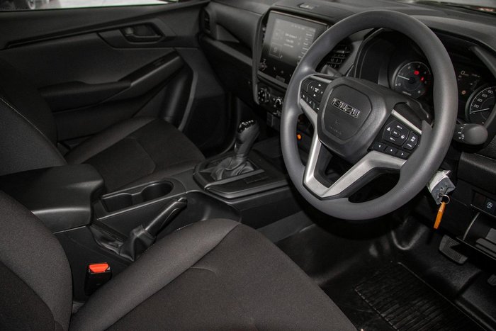 2025 Isuzu D-MAX SX High Ride