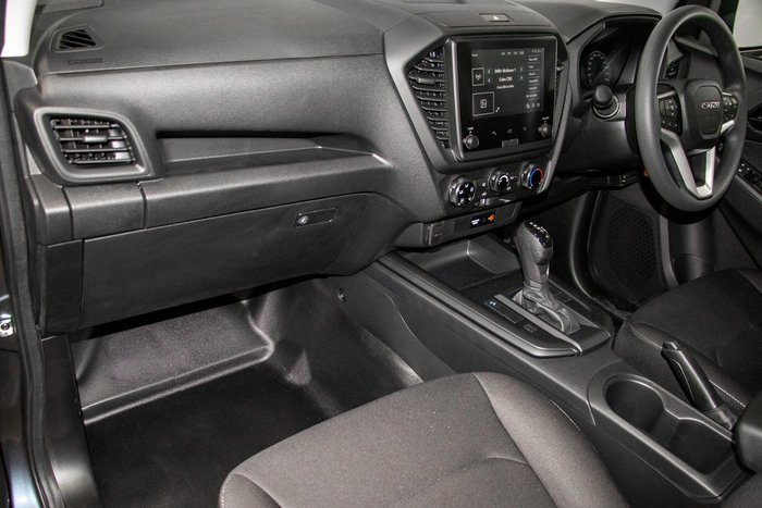 2025 Isuzu D-MAX SX High Ride