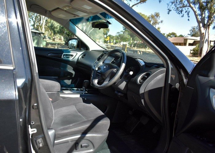 2016 Nissan Pathfinder ST