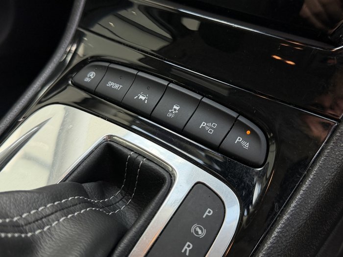 2017 Holden Astra RS