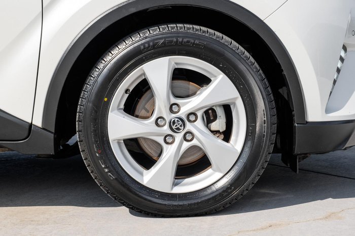 2019 Toyota C-HR NGX10R Crystal Pearl