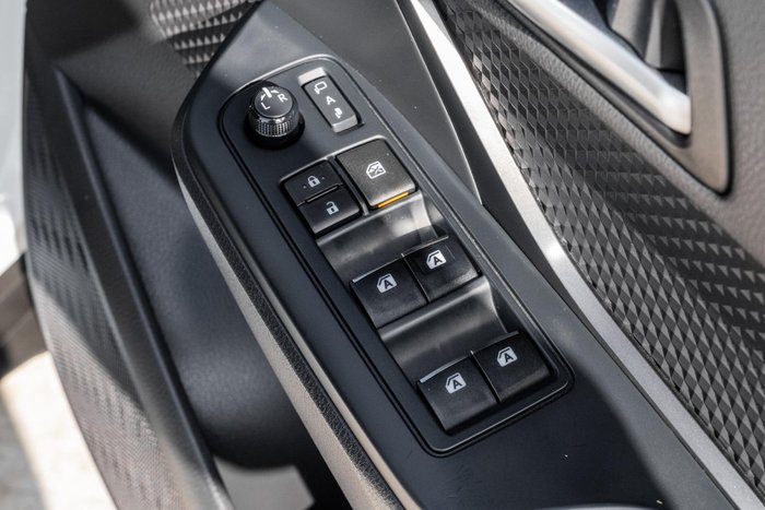 2019 Toyota C-HR NGX10R Crystal Pearl