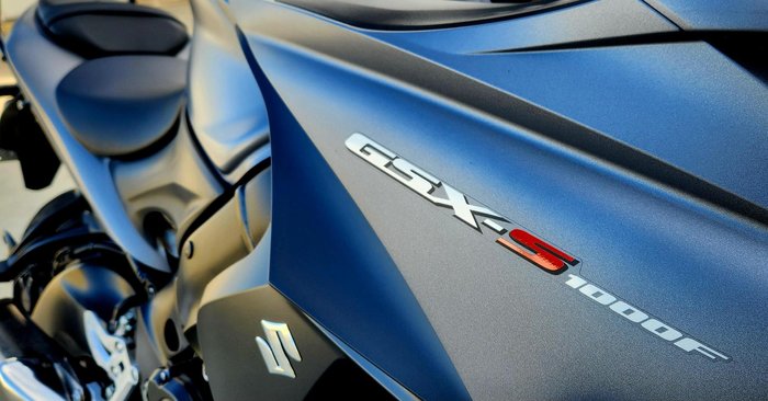 2015 Suzuki GSX-S1000F GSX-S Grey