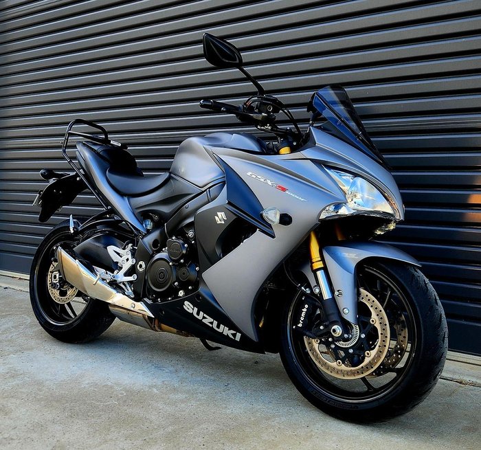 2015 Suzuki GSX-S1000F GSX-S Grey
