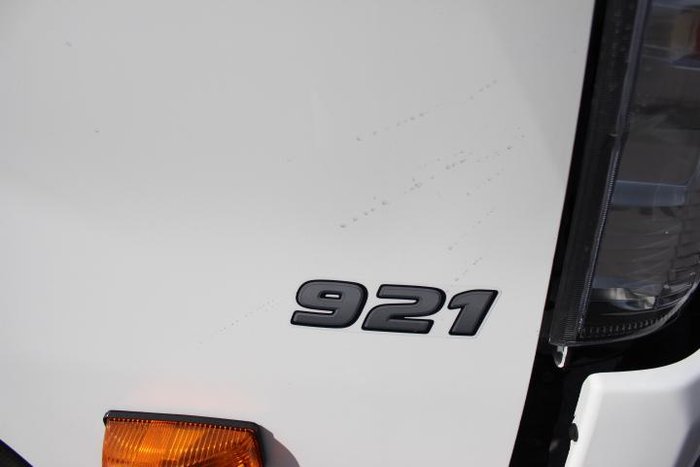 2025 Hino 921- 300 Series 921 AUTO LONG WHEEL BASE WHITE