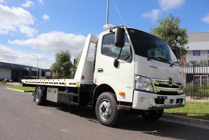 2025 Hino 921- 300 Series 921 AUTO LONG WHEEL BASE WHITE