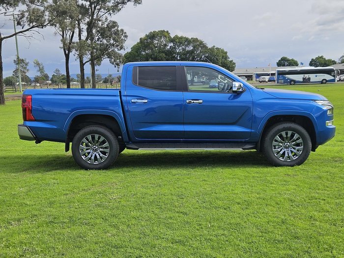 2025 Mitsubishi Triton GLS