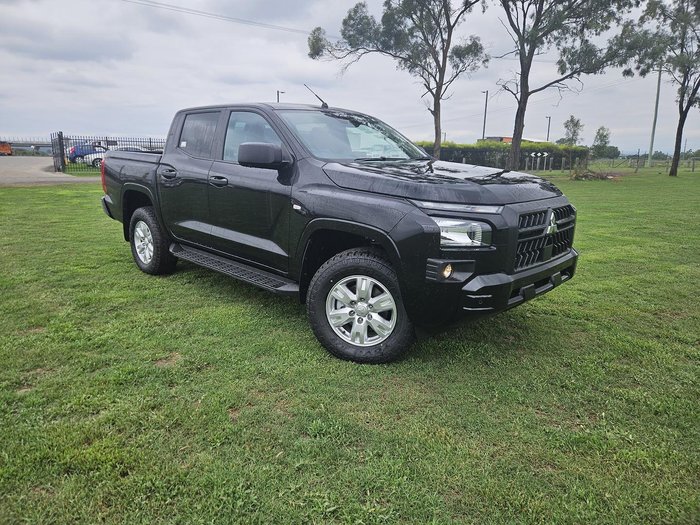 2025 Mitsubishi Triton GLX+