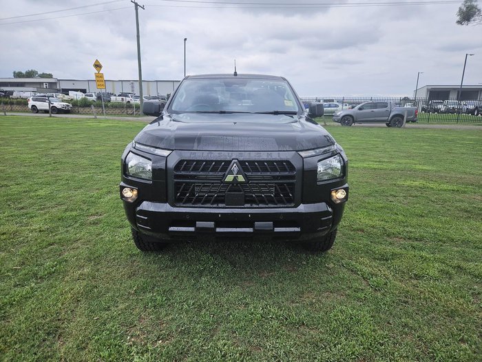 2025 Mitsubishi Triton GLX+