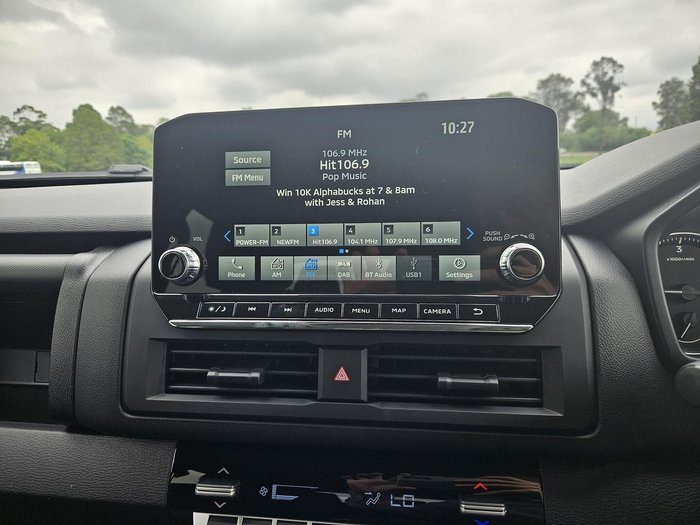 2025 Mitsubishi Triton GLX+