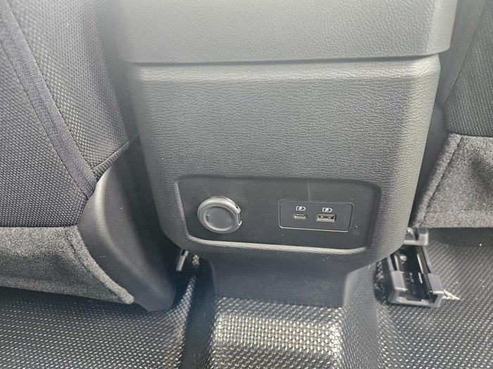 2025 Mitsubishi Triton GLX+