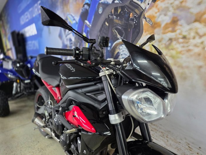 2013 Triumph STREET TRIPLE R (NON ABS) BLACK