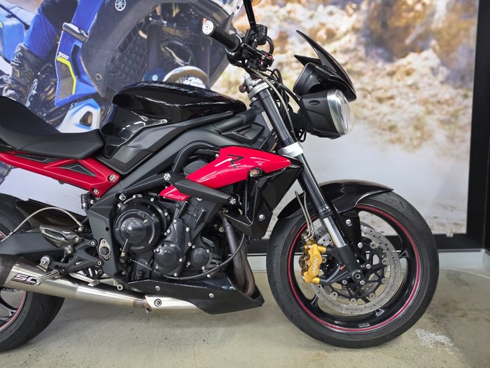 2013 Triumph STREET TRIPLE R (NON ABS) BLACK