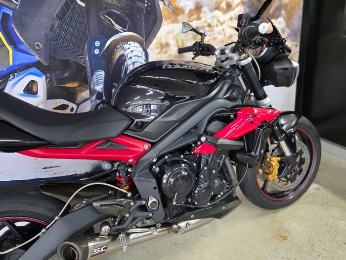 2013 Triumph STREET TRIPLE R (NON ABS) BLACK