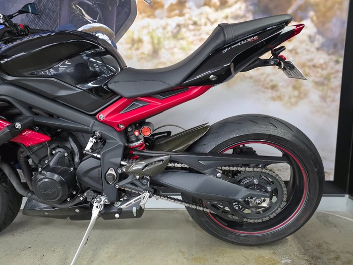 2013 Triumph STREET TRIPLE R (NON ABS) BLACK