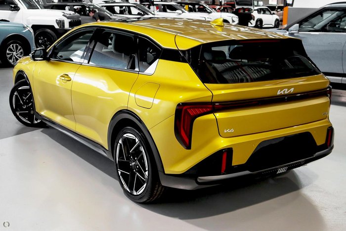 2025 Kia K4 GT-Line