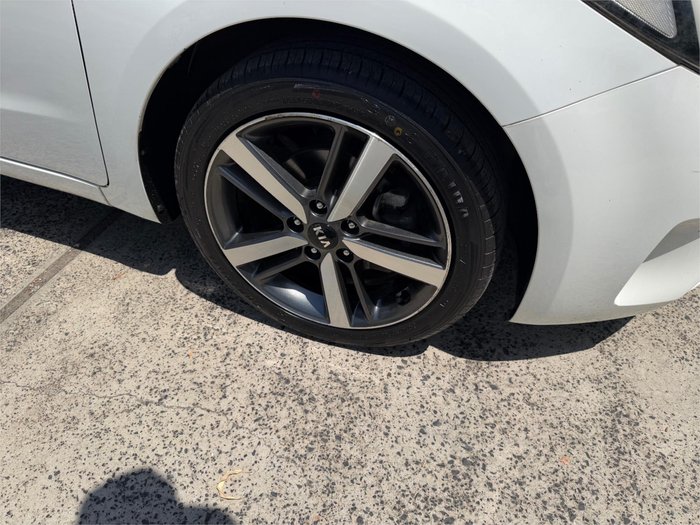 2017 KIA CERATO SPORT