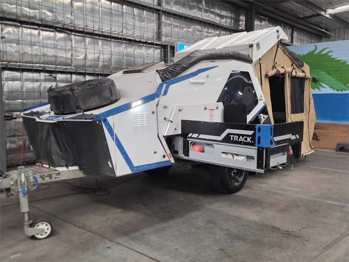 2022 Track Trailer Tvan