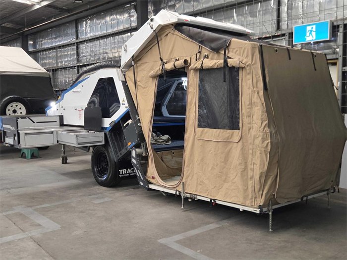 2022 Track Trailer Tvan