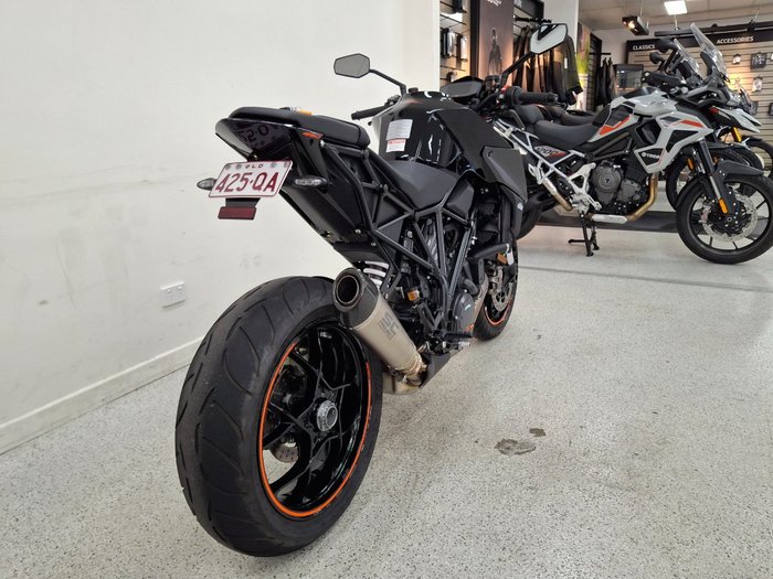 2017 Ktm 1290 SUPER DUKE R Black