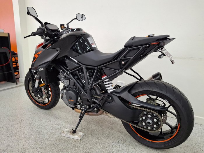 2017 Ktm 1290 SUPER DUKE R Black