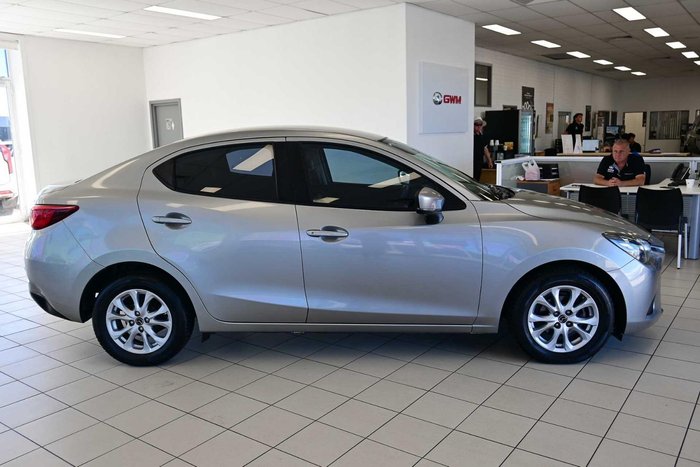 2017 Mazda 2 Maxx