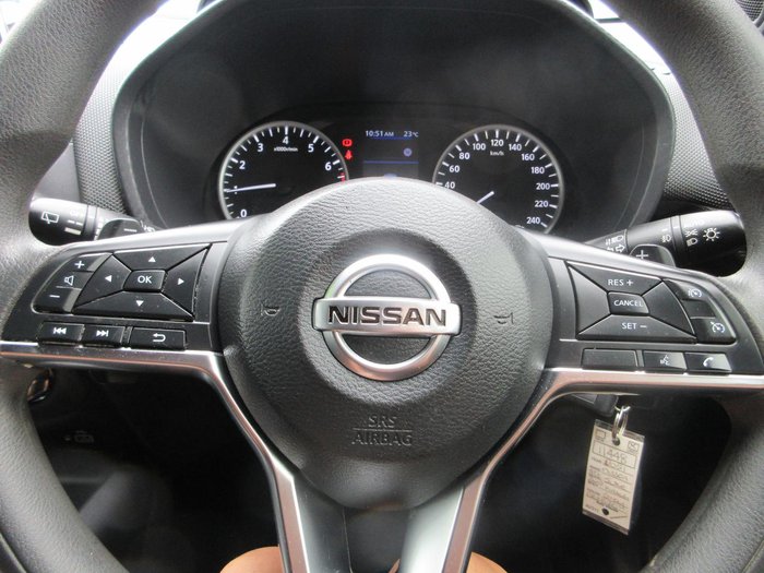 2021 Nissan JUKE ST+